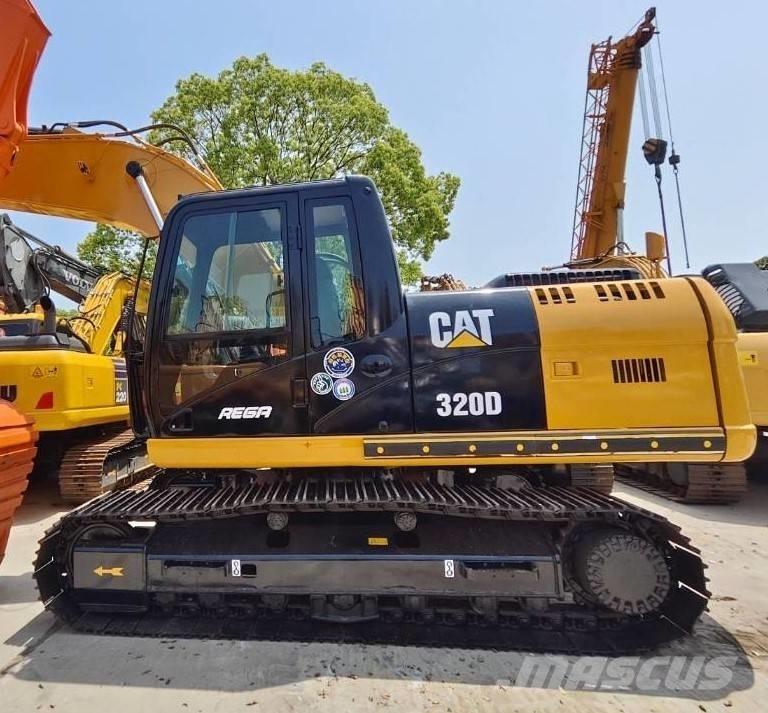 CAT 320 D Rupsgraafmachines