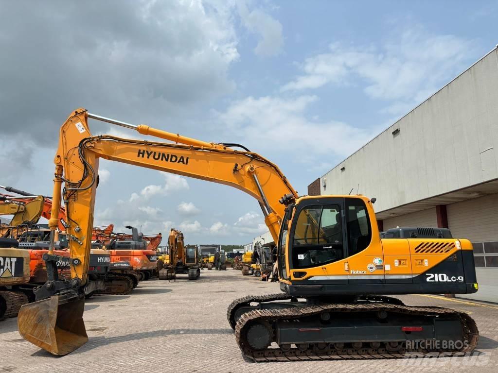 Hyundai 210LC-9A Rupsgraafmachines