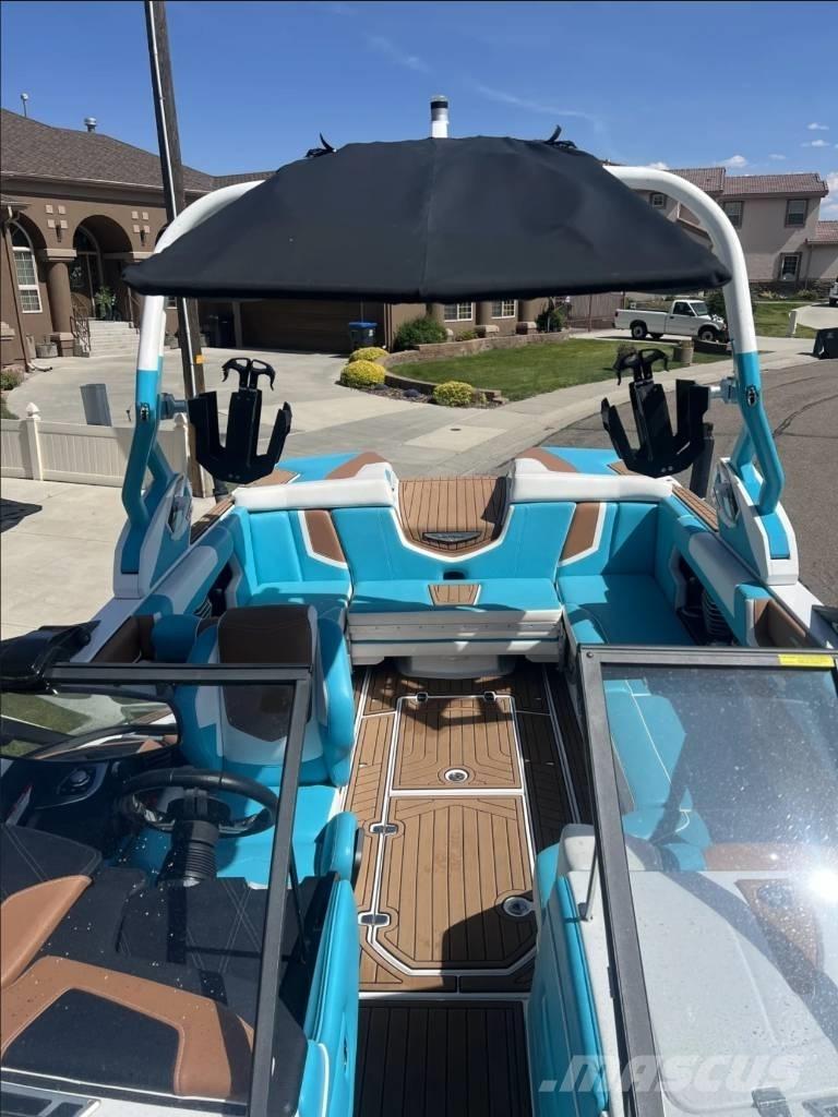  Nautique G23 Werkboten en pontons