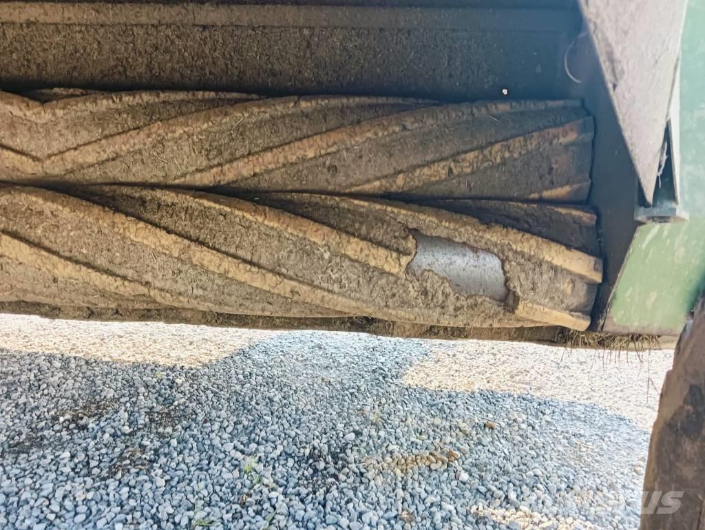 Krone AMT 283 CRI Maaikneuzers