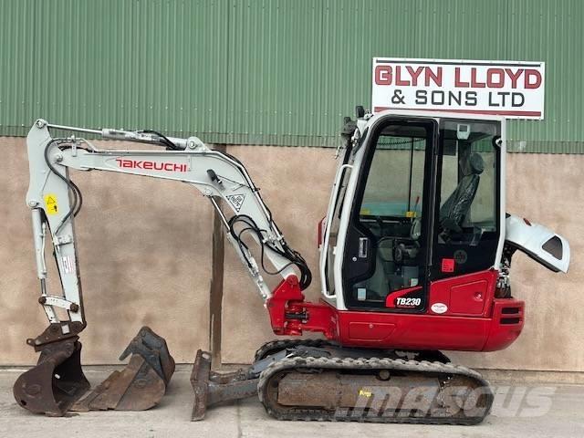 Takeuchi TB 230 Minigraafmachines < 7t