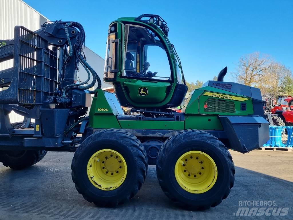 John Deere 1010 G Uitrijwagens