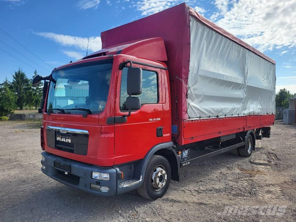 MAN 12.250 TGL Schuifzeilopbouw