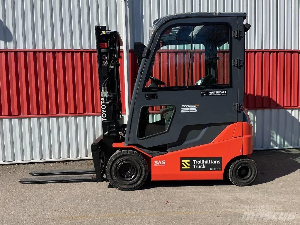 Toyota 8 FBMKT 25 Elektrische heftrucks