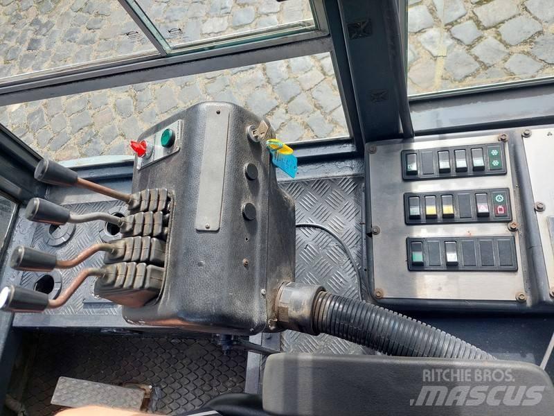 Dantruck 9870DD Diesel heftrucks