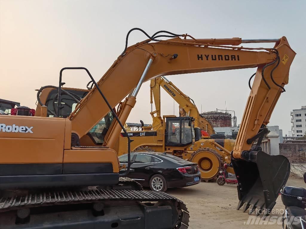 Hyundai 220LC-9s Rupsgraafmachines