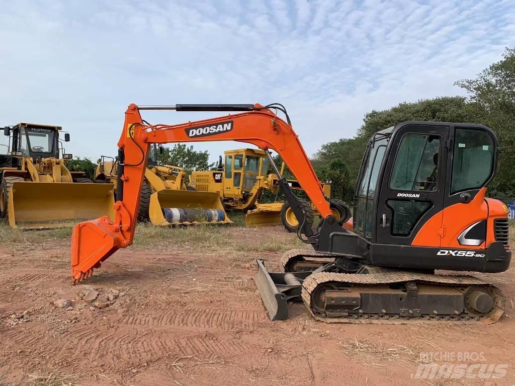Doosan DX 55 Minigraafmachines < 7t