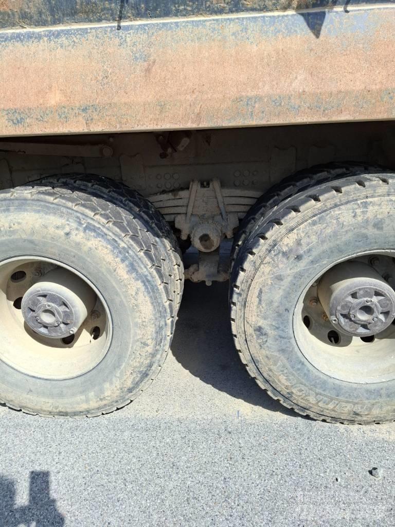 Scania G 440 Trekkers