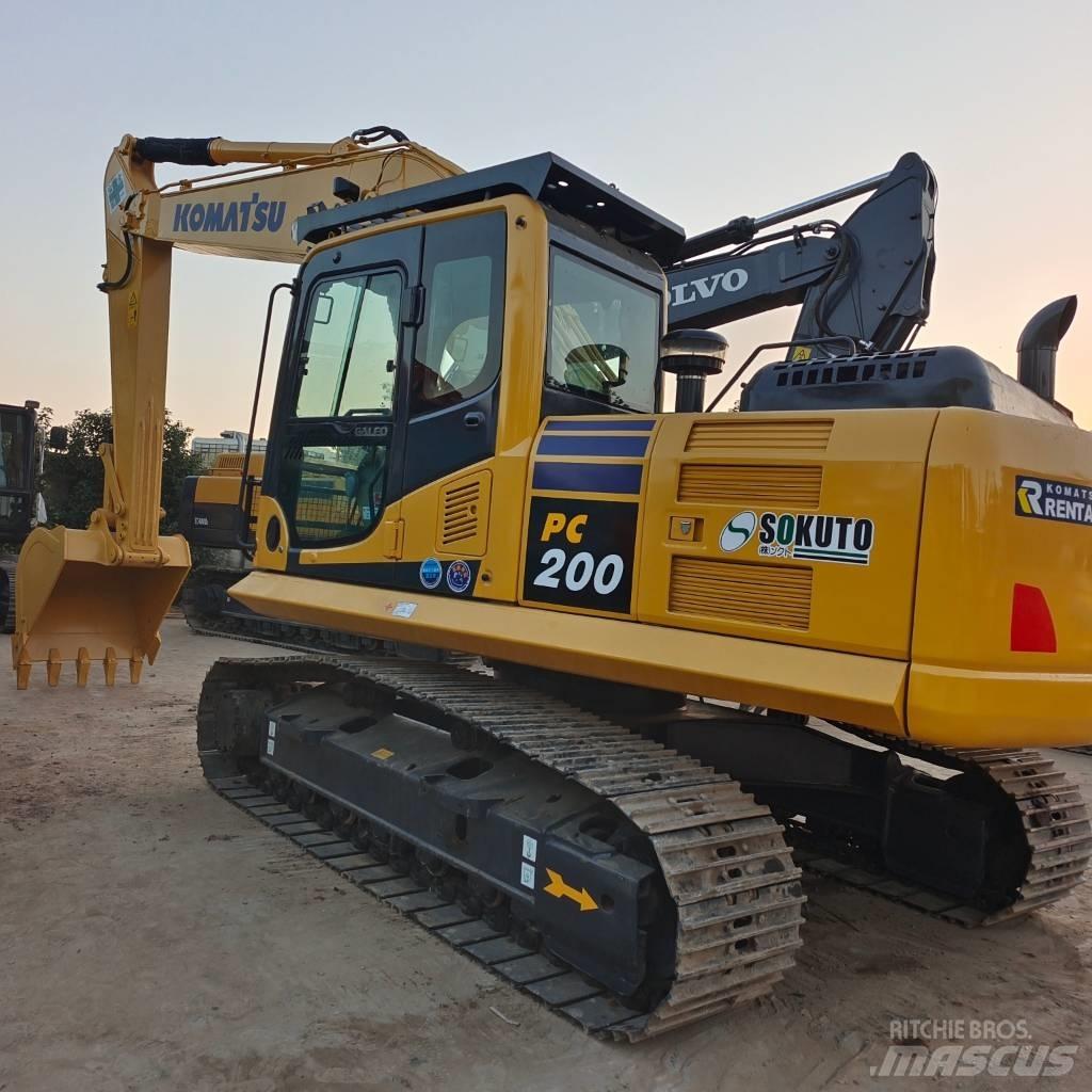 Komatsu PC 200-8 Rupsgraafmachines