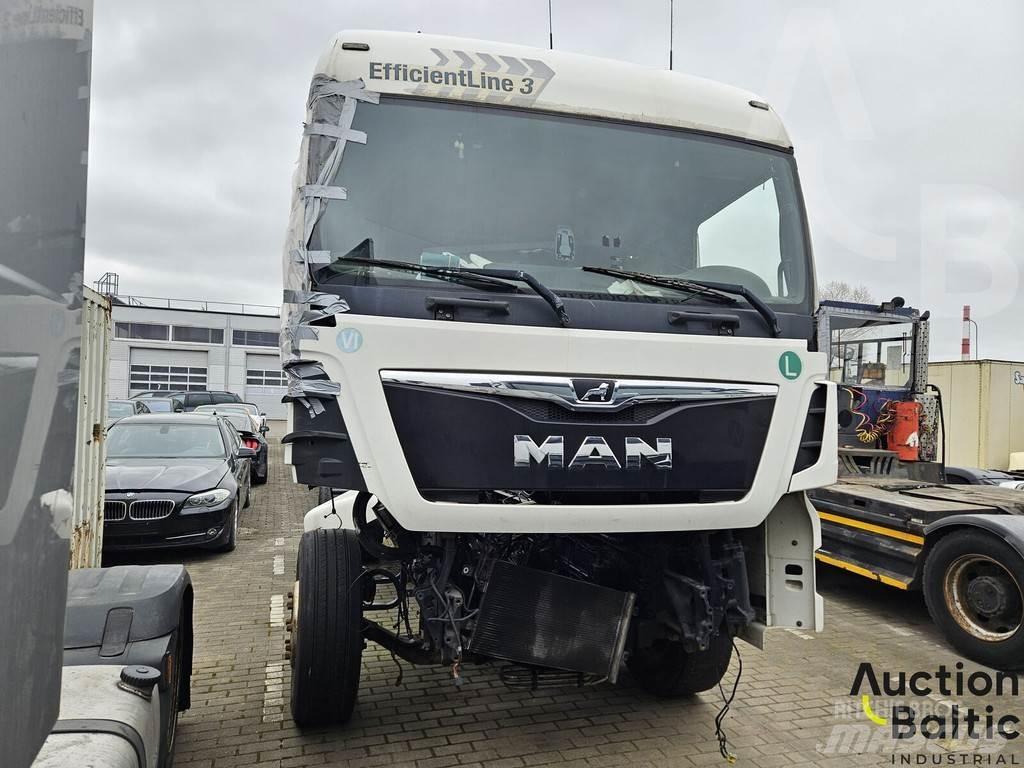 MAN TGX Trekkers
