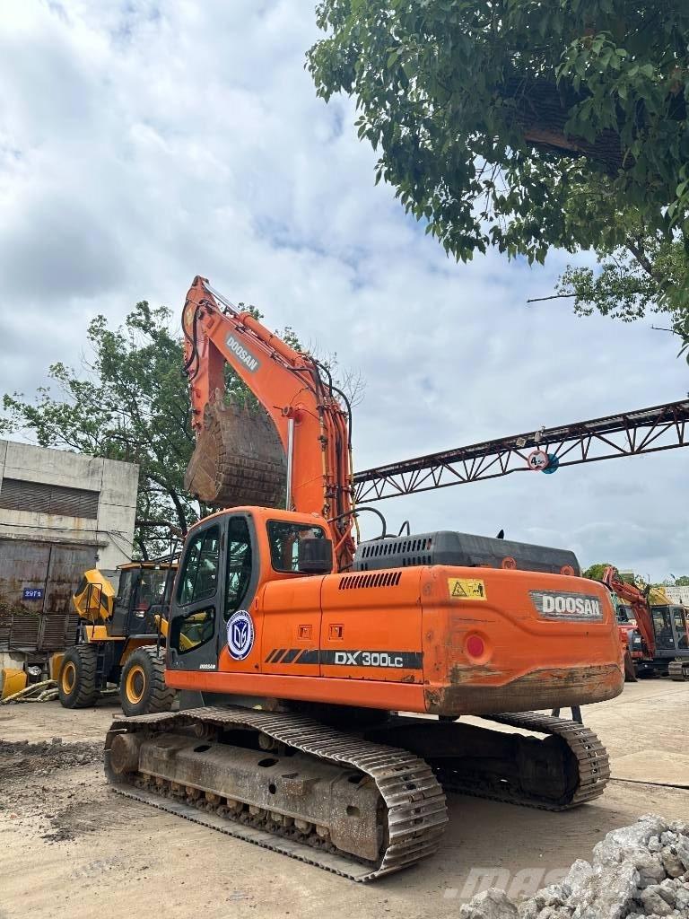 Doosan DX300 Rupsgraafmachines