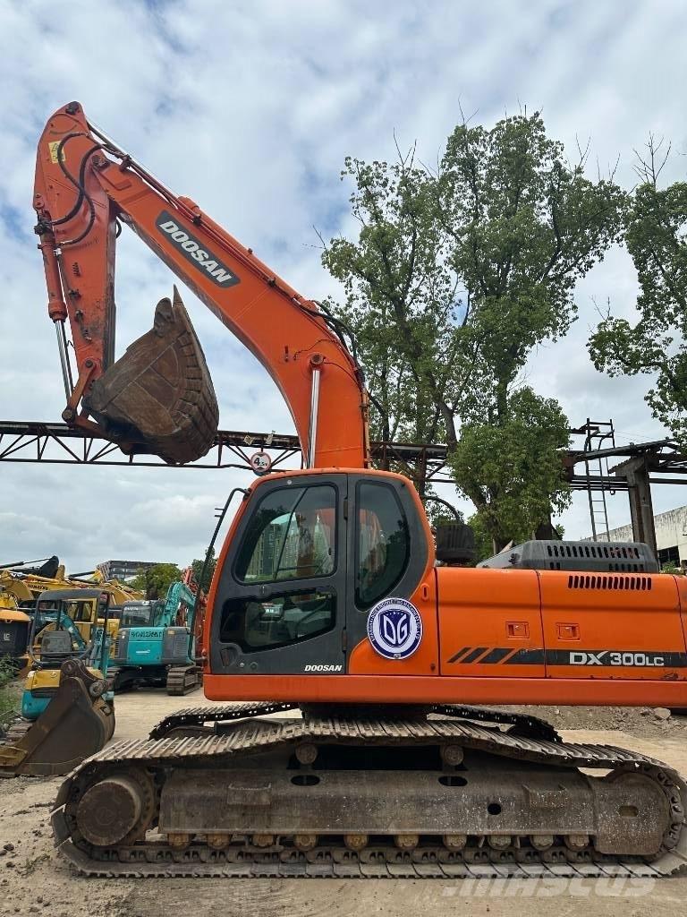 Doosan DX300 Rupsgraafmachines