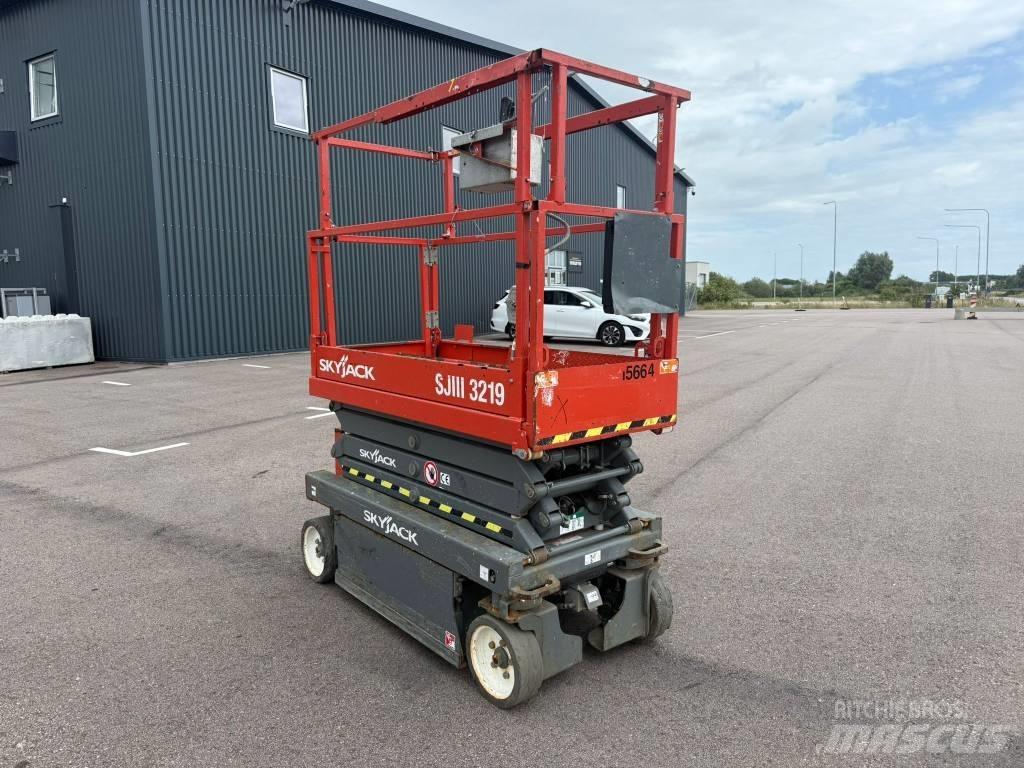 SkyJack SJ 3219 Schaarhoogwerkers
