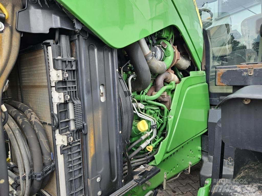John Deere 6155R Tractoren