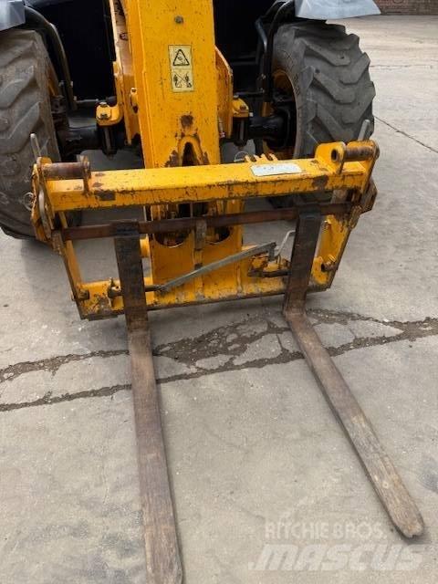 JCB 531-70 Verreikers