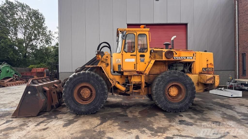 Volvo L 120 Wielladers