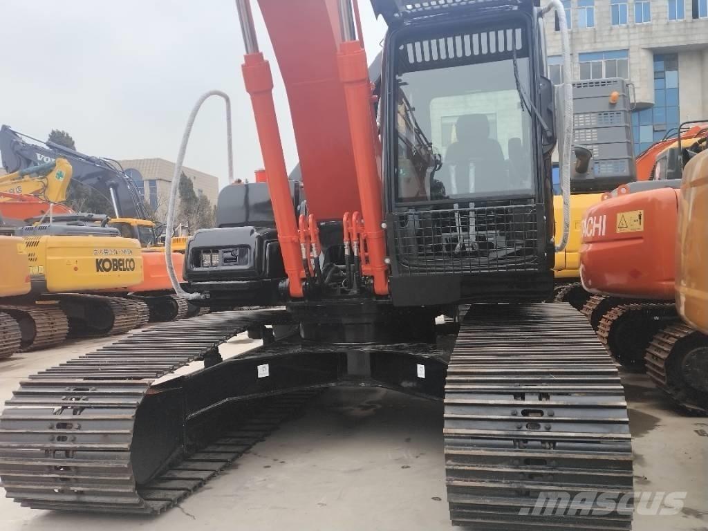 Hitachi ZX 200 Rupsgraafmachines