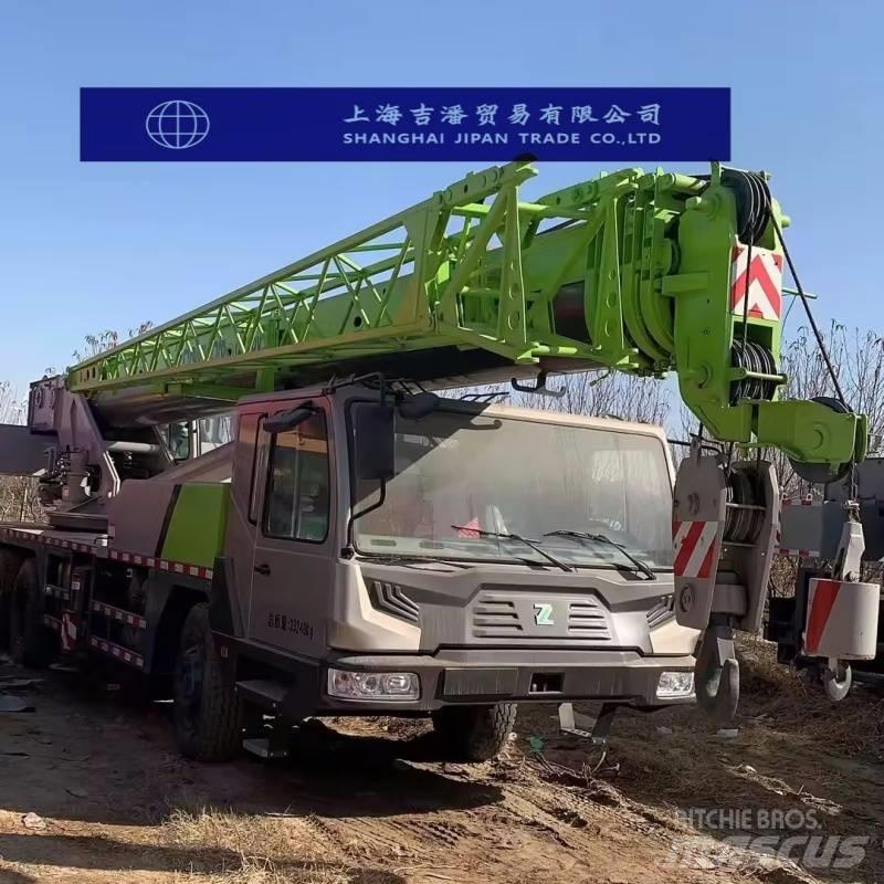 Zoomlion QY 30 V Kranen voor alle terreinen