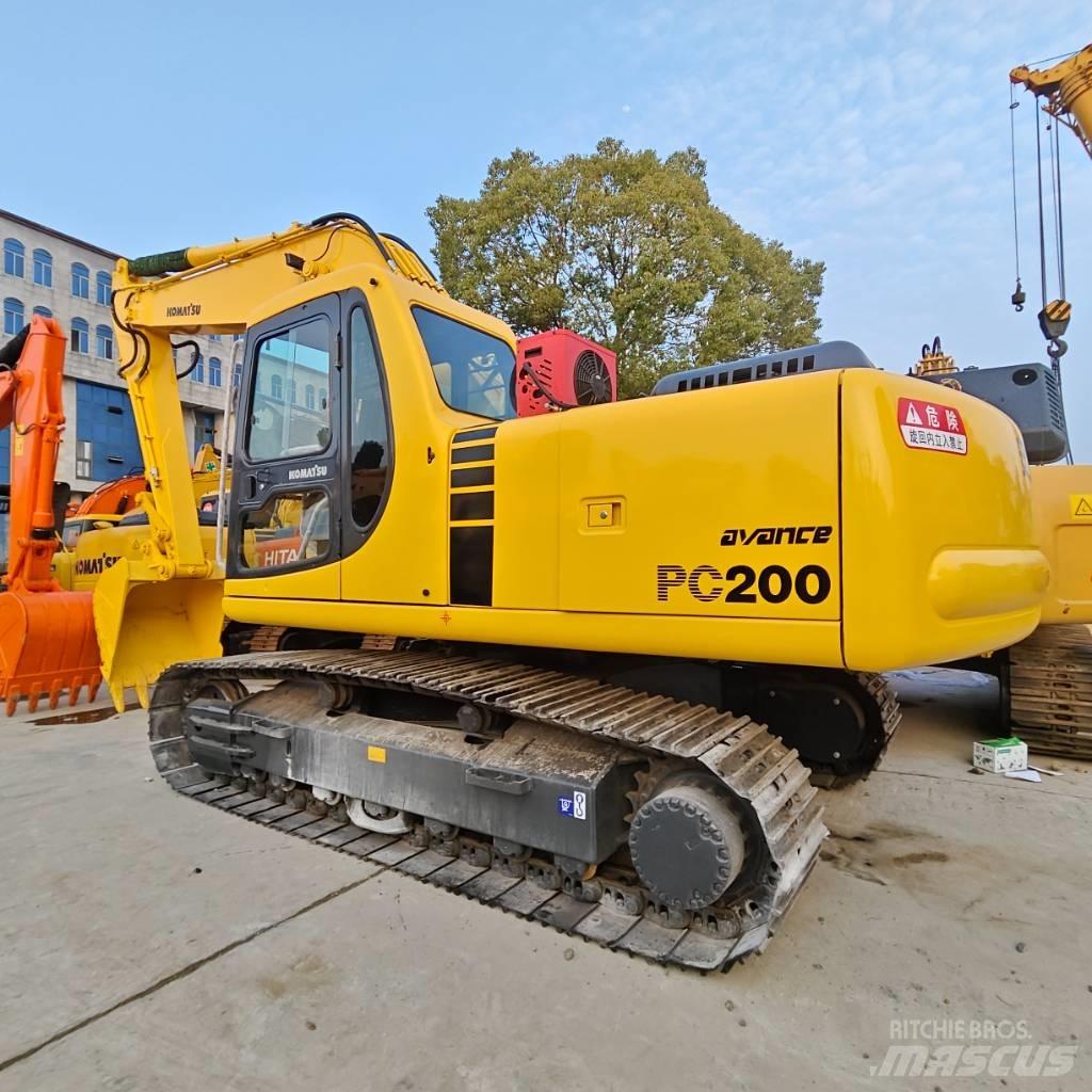 Komatsu PC 200-6 Rupsgraafmachines