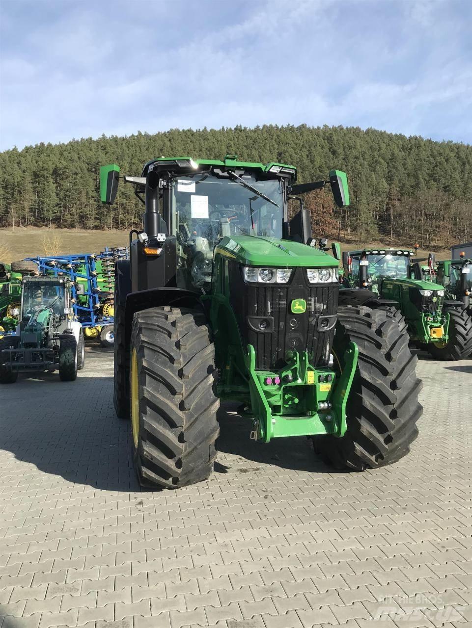 John Deere 7R 350 Tractoren