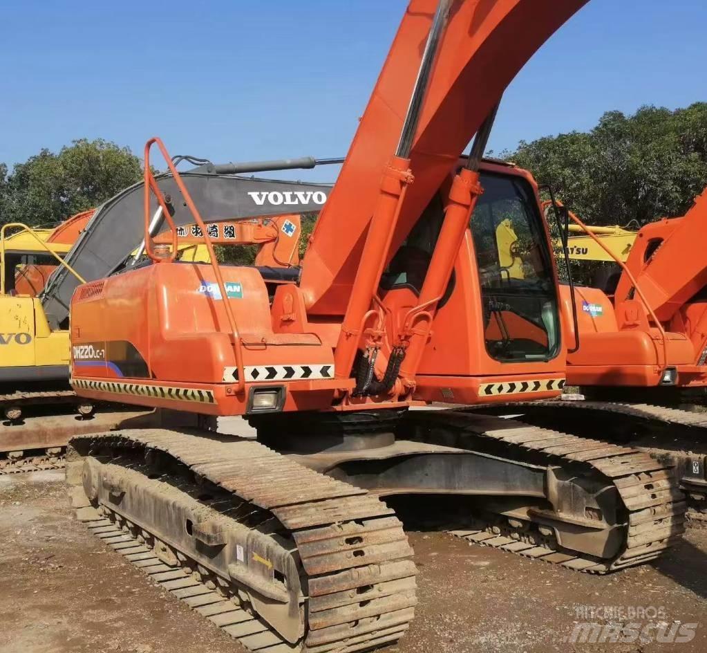 Doosan DH 220 Rupsgraafmachines