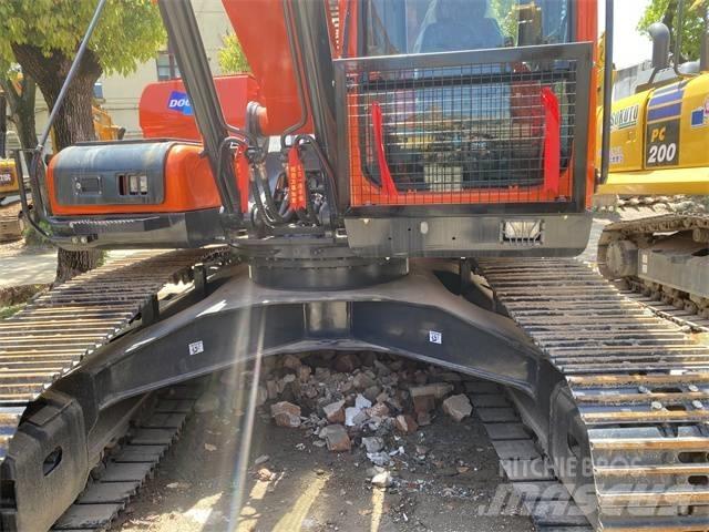Doosan DX 225 LC Rupsgraafmachines