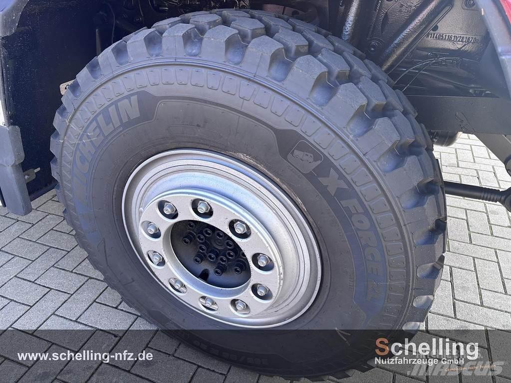 Mercedes-Benz U427 Anders