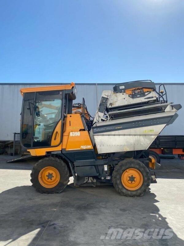 Pellenc 8390 Druivenoogstmachines