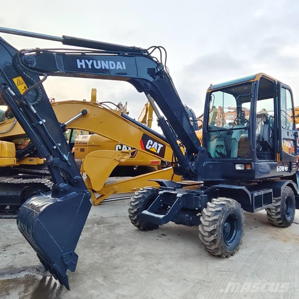 Hyundai R60W Wielgraafmachines