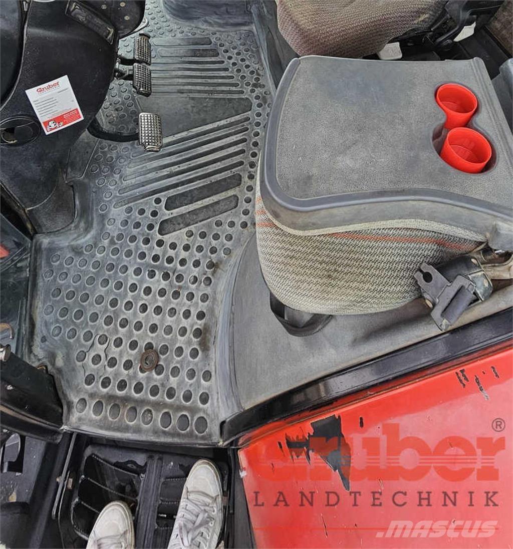 Steyr Profi 6140 Tractoren