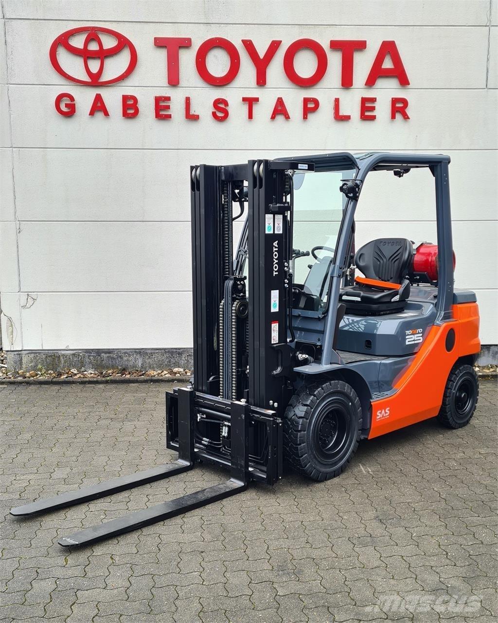 Toyota 02-8FGF25 LPG heftrucks