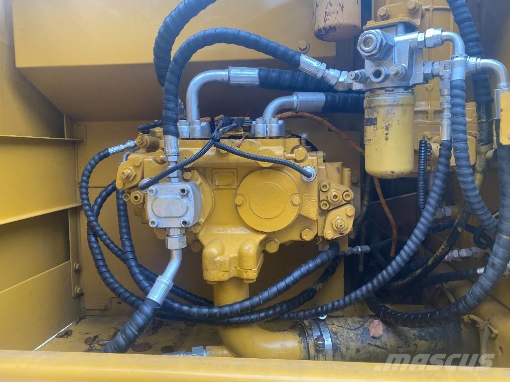 CAT 320 C L Rupsgraafmachines