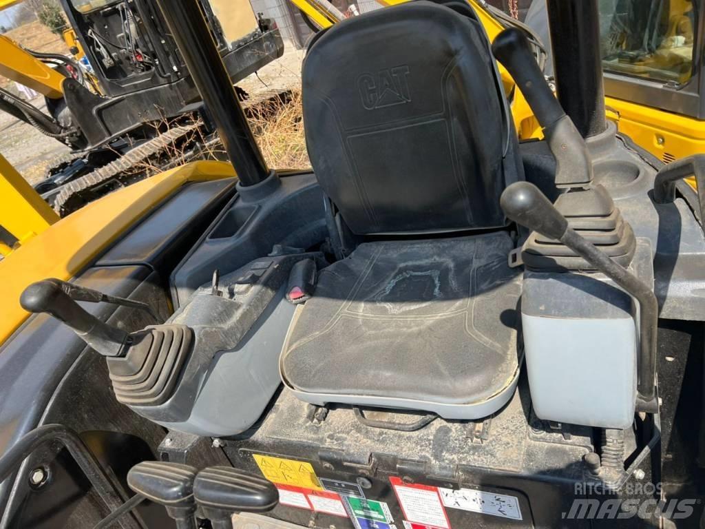 CAT 304 C Rupsgraafmachines