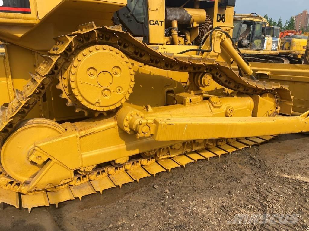 CAT D6R Rupsdozers