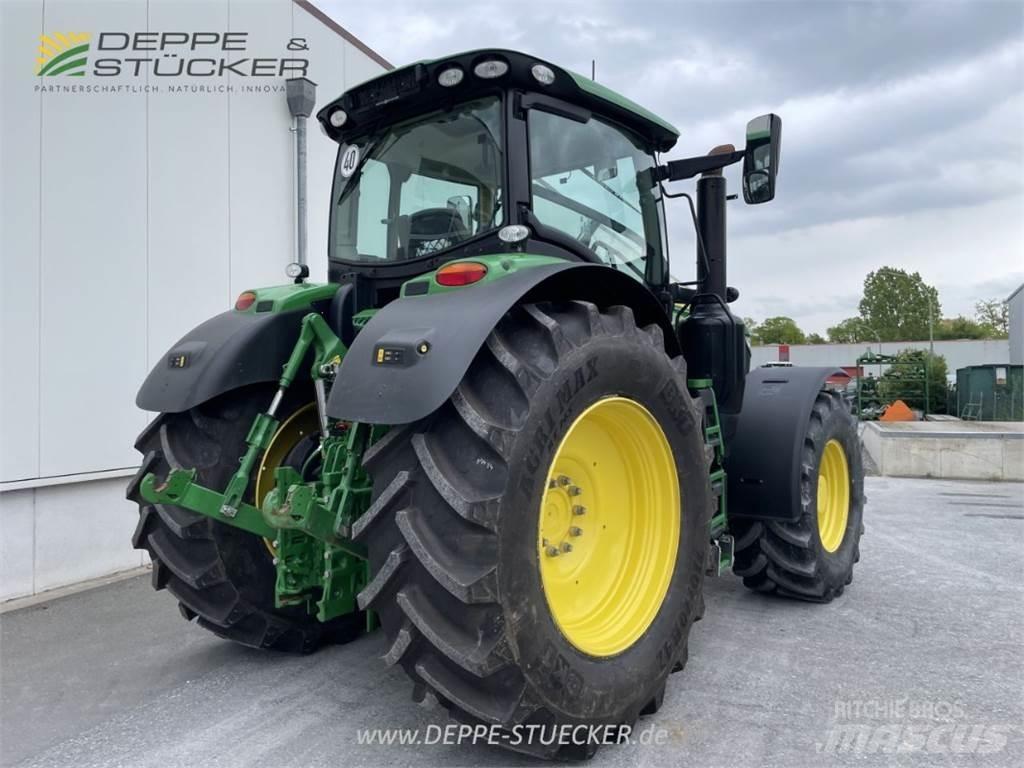 John Deere 6230R Tractoren