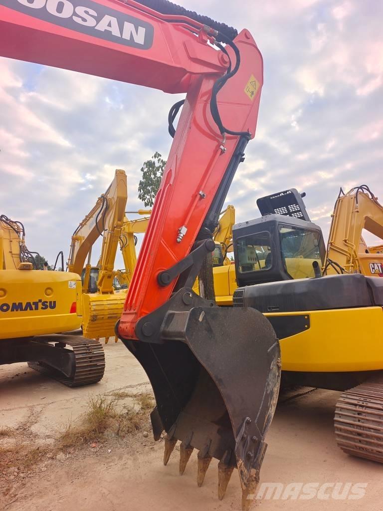 Doosan DX225LC-9C Rupsgraafmachines