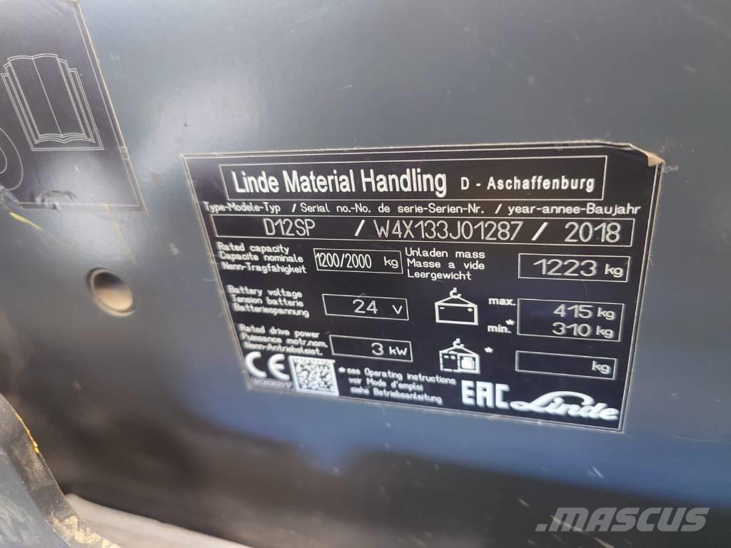 Linde D 12 Zelfrijdende stapelaars
