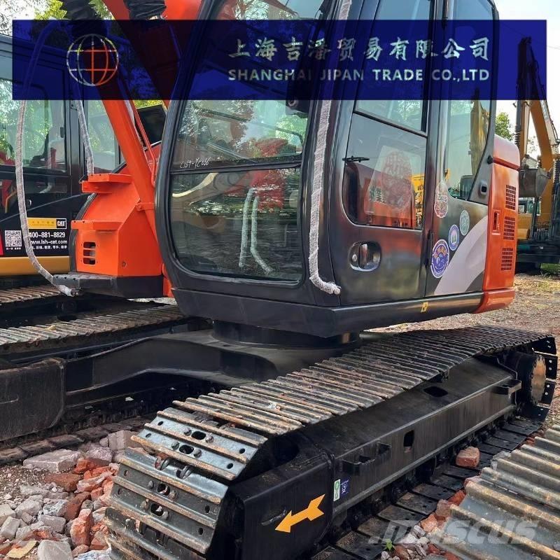 Hitachi ZX 135 Midigraafmachines 7t - 12t