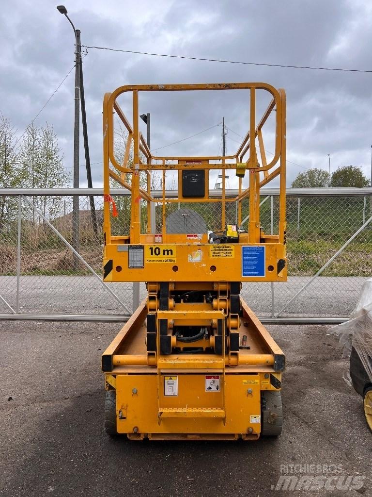Haulotte Compact 12 Schaarhoogwerkers