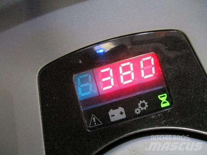 Toyota SWE 140 Meeloop stapelaar