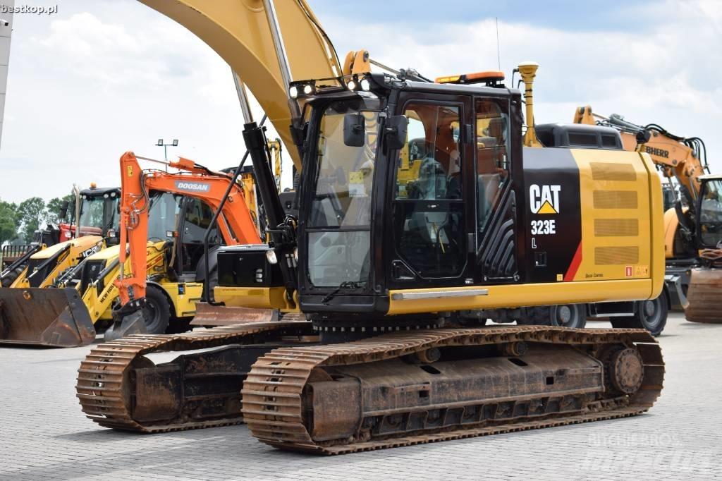 CAT 323 EL Rupsgraafmachines