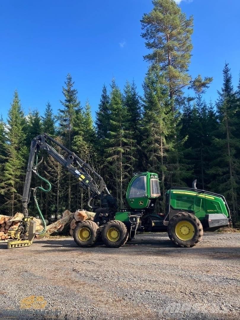 John Deere 1270G Harvesters