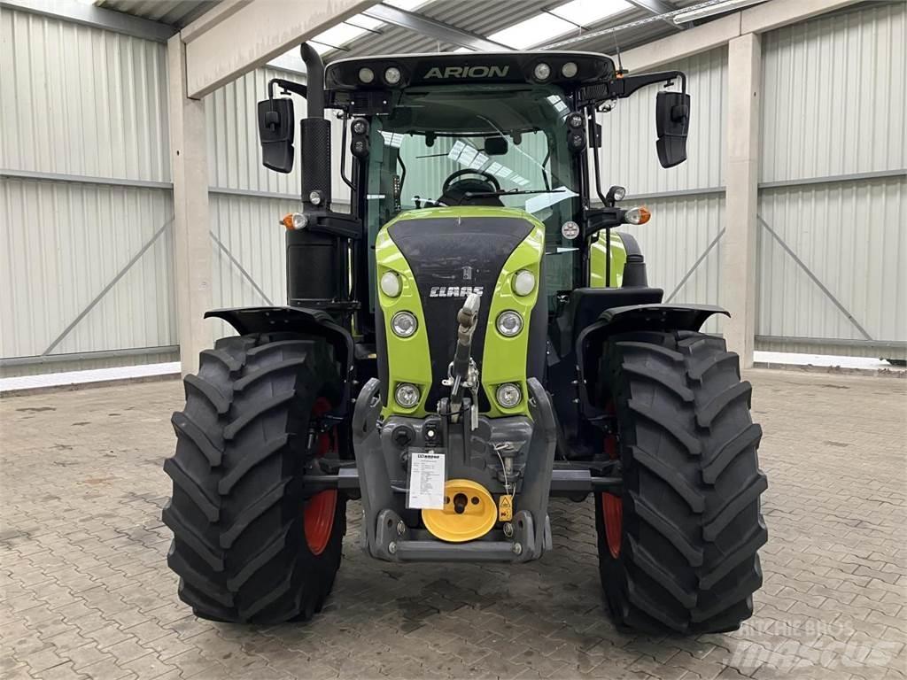 CLAAS Arion 550 Tractoren