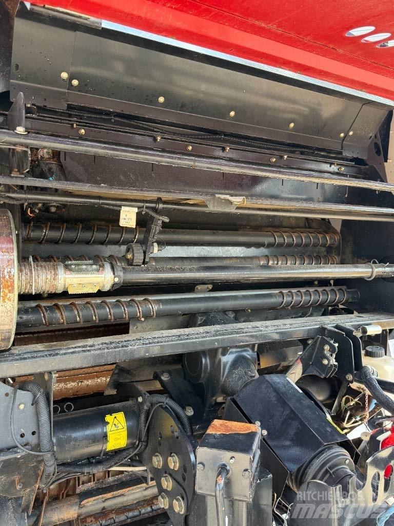 Case IH RB465 Press Ronde-balenpersen