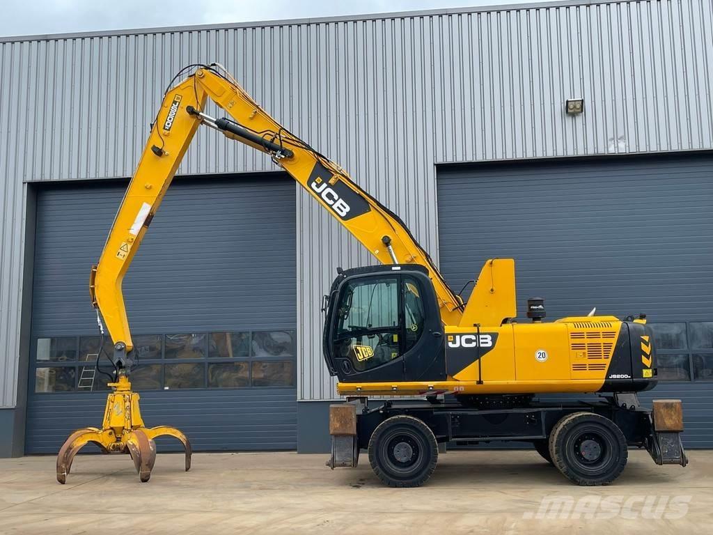 JCB JS200W Waste / industry handlers