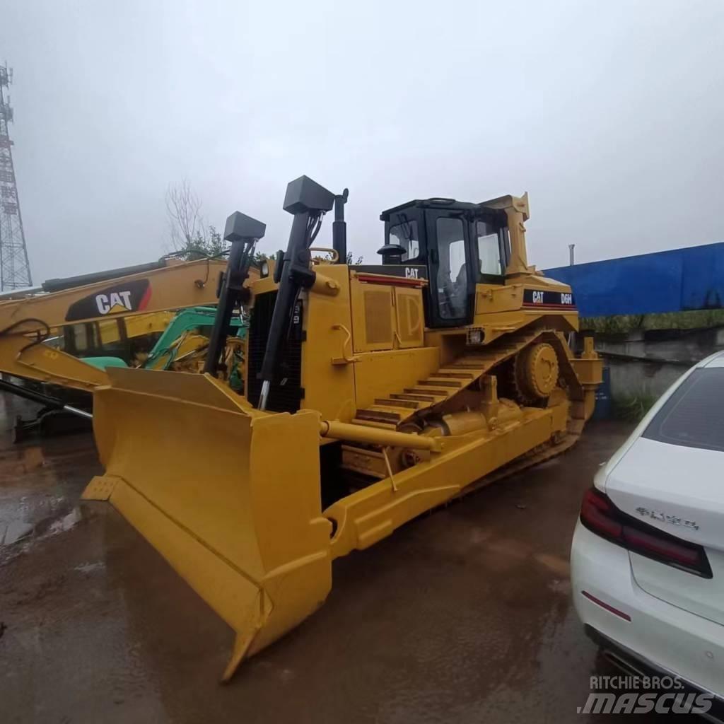 CAT D 6 H Graders