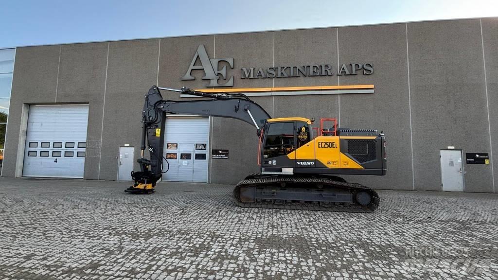 Volvo EC 250 EL Rupsgraafmachines