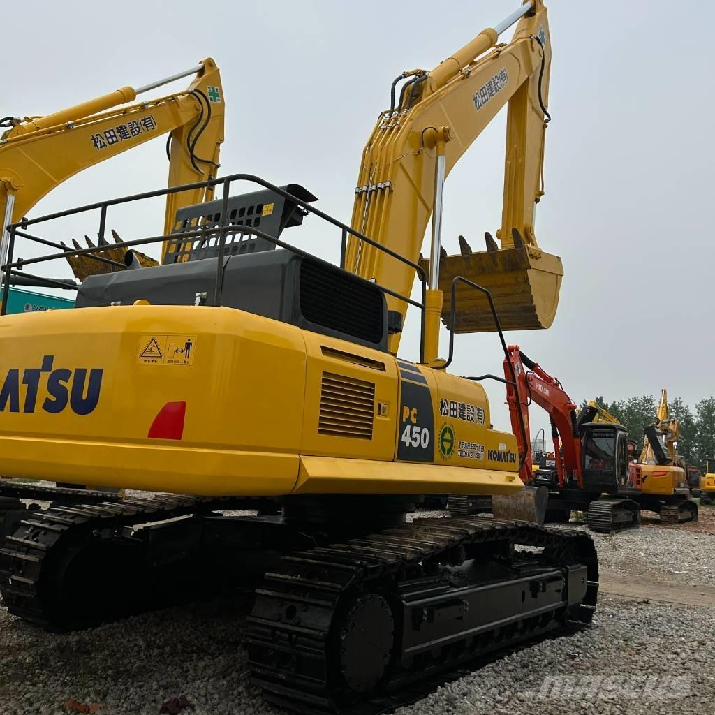 Komatsu 450 Rupsgraafmachines