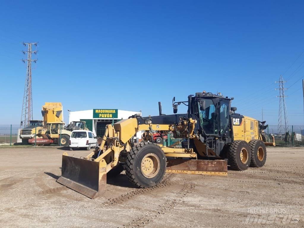 CAT 120 M 2 Graders