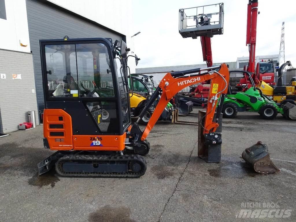 Hitachi ZX19-6CR Minigraafmachines < 7t